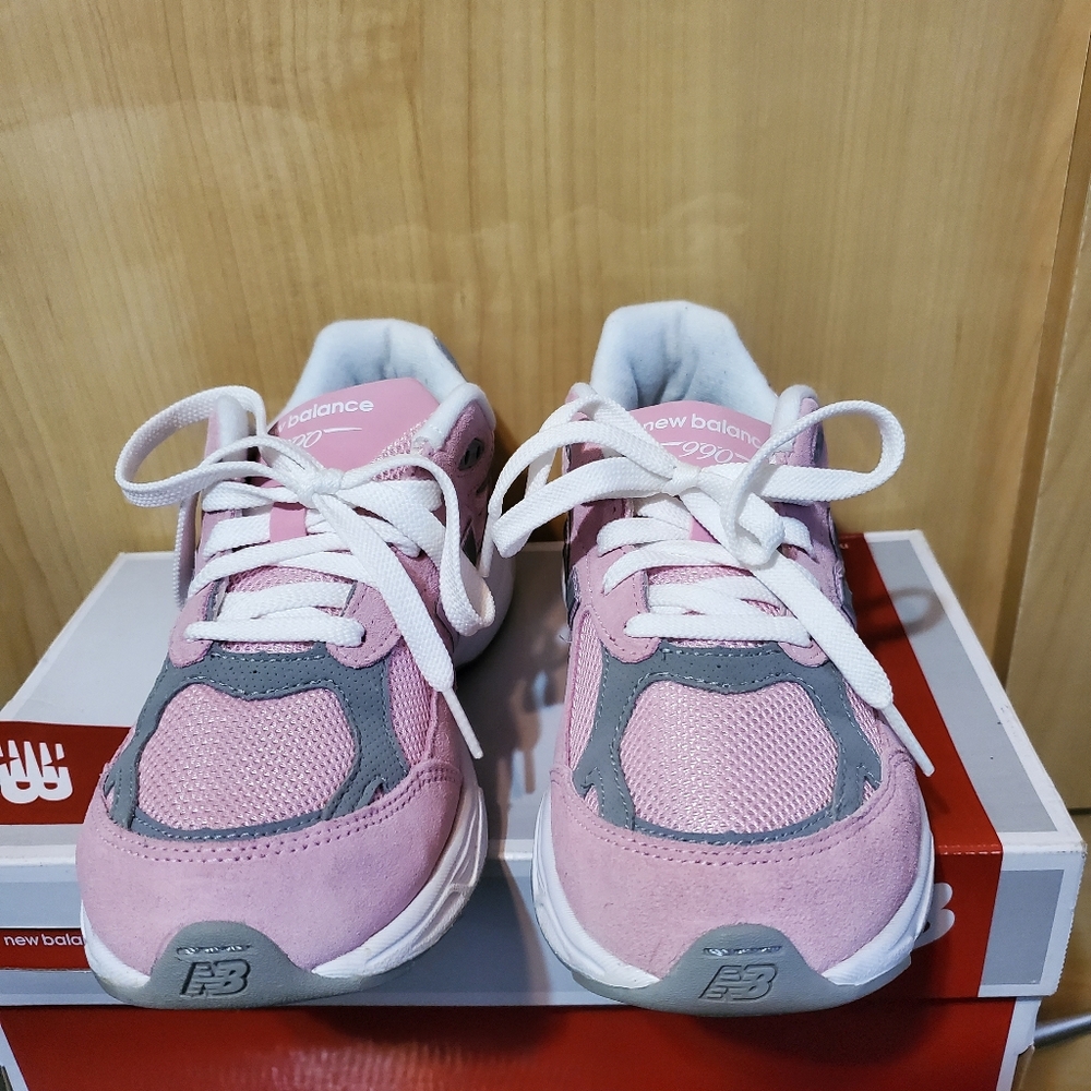 Big kids New Balance sneakers